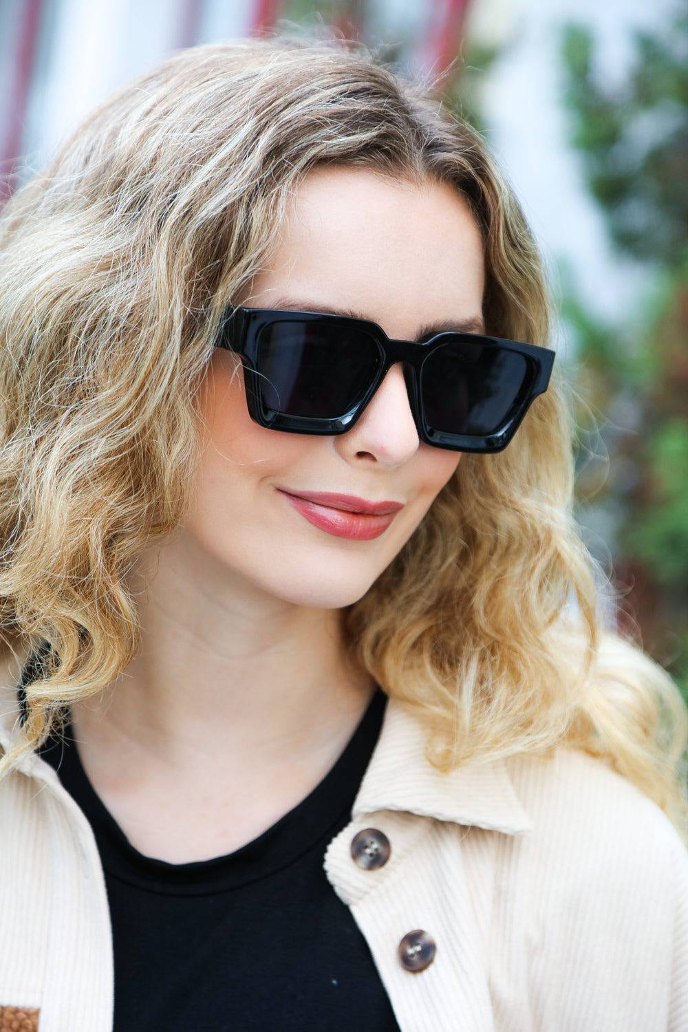 Black Thick Frame Rectangle Sunglasses - Luxe Mod 